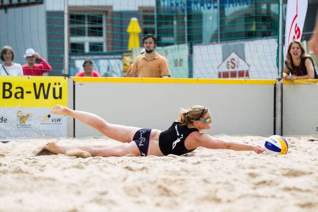 Hechtbagger Ricarda Zorn; LBS-Cup Beachvolleyball A-Top, Marktplatz, Offenburg Germany, 20160724; Offenburg Copyright: Wuechnerx xEibner-Pressefoto EP_nwr