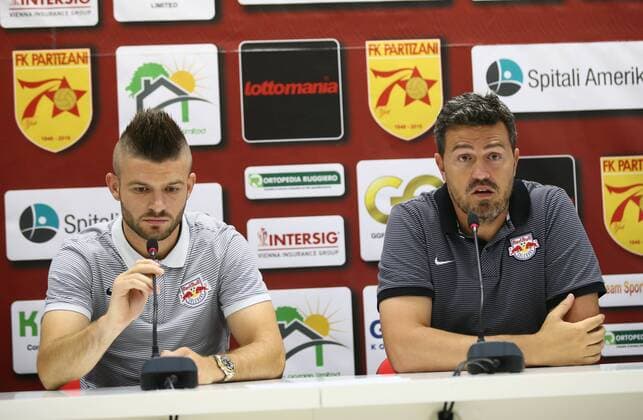 Fußball, CL Quali, Red Bull Salzburg - PK SOCCER - CL, quali, Tirana vs RBS TIRANA,ALBANIA,25.JUL.16 - SOCCER - UEFA Champions League, qualification, FK Partizani Tirana vs Red Bull Salzburg, RBS press conference PK Pressekonferenz Image shows Valon Berisha and head coach Oscar Garcia (RBS). GEPAxpictures xFelixxRoittner