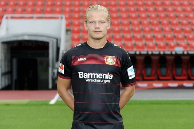 Porträt: Fußball, GER, 1.BL, Bundesliga, Liga, Porträttermin 2016 2017, Bayer Leverkusen: Joel Pohjanpalo (Leverkusen). Einzelbild, Portrait, Porträt.