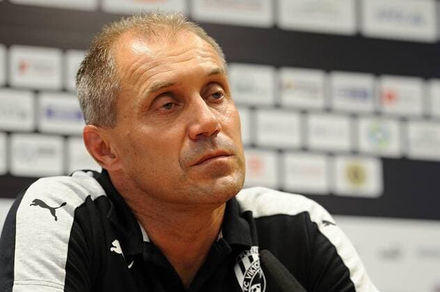 Coach of Viktoria Plzen Roman Pivarnik speaks during the press conference PK Pressekonferenz prior to 3rd qualifying round of football Champions League, 1st leg: Viktoria Plzen vs Karabach in Plzen, Czech Republic, July 25, 2016. (CTKxPhoto PavelxNemecek) CTKPhotoP201607250685901  nmc4