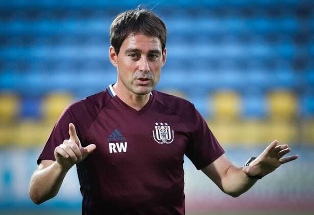 Anderlecht s head coach Rene Weiler gestures during a training session of Belgian first league soccer team RSC Anderlecht in Rostov-on-Don, Russia, Monday 25 July 2016. Tomorrow Anderlecht is playing the first leg of the third qualification round for the Champions League competition against Russian team FC Rostov. VIRGINIExLEFOUR  x04898700x