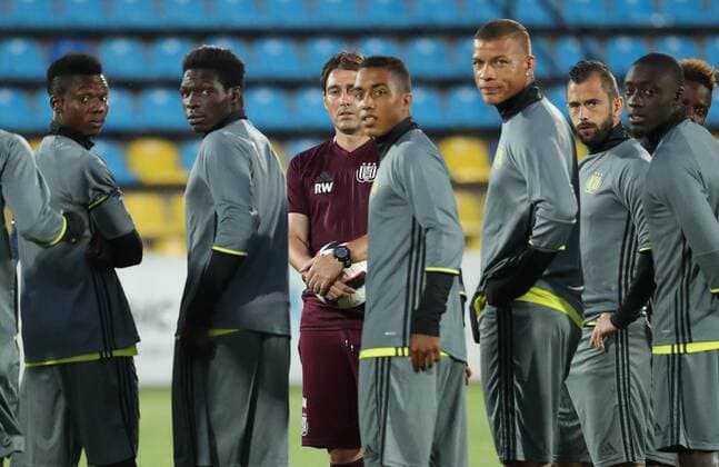 Anderlecht s head coach Rene Weiler pictured during a training session of Belgian first league soccer team RSC Anderlecht in Rostov-on-Don, Russia, Monday 25 July 2016. Tomorrow Anderlecht is playing the first leg of the third qualification round for the Champions League competition against Russian team FC Rostov. VIRGINIExLEFOUR  x04898692x