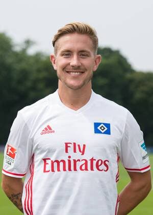 Fußball, GER, 1.Bundesliga, Porträttermin 2016 2017, Hamburger SV, Lewis Holtby