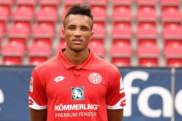 JEAN PHILIPPE GBAMIN FUSSBALL, GER, 1. LIGA, BUNDESLIGA, PORTRAETTERMIN 2016 2017, FSV MAINZ 05 