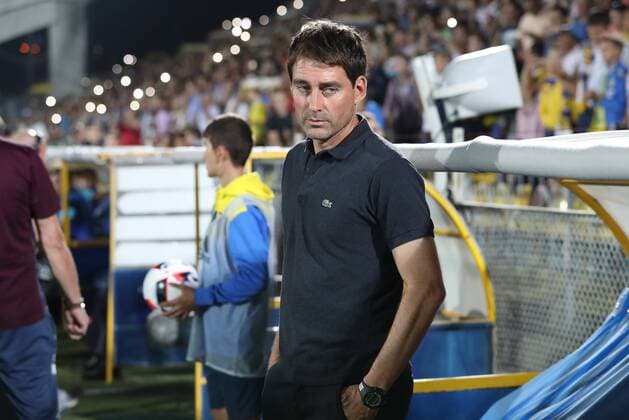 Anderlecht s head coach Rene Weiler pictured at the start of the first leg of the third qualification round between Belgian first league soccer team RSC Anderlecht and Russian team FC Rostov in the Champions League competition, on Tuesday 26 July 2016, in Rostov-on-Don, Russia. VIRGINIExLEFOUR  x04899213x