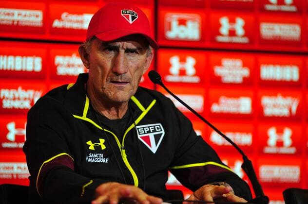 Treino do SPFC Edgardo Bauza during a press conference PK Pressekonferenz after training the Sao Paulo Football Club, held at CCT Barra Funda, in the West Zone of Sao Paulo. x1166396x  Maur?cioxRummens
