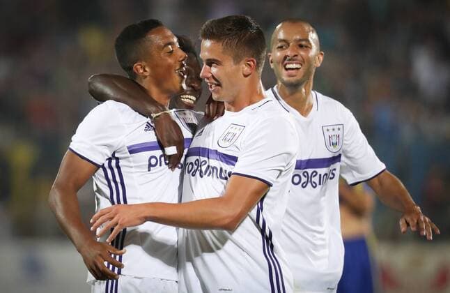 Bilder des Tages - SPORT Anderlecht s Youri Tielemans (L) celebrates with his teammates after scoring during the first leg of the third qualification round between Belgian first league soccer team RSC Anderlecht and Russian team FC Rostov in the Champions League competition, on Tuesday 26 July 2016, in Rostov-on-Don, Russia. VIRGINIExLEFOUR  x04899262x