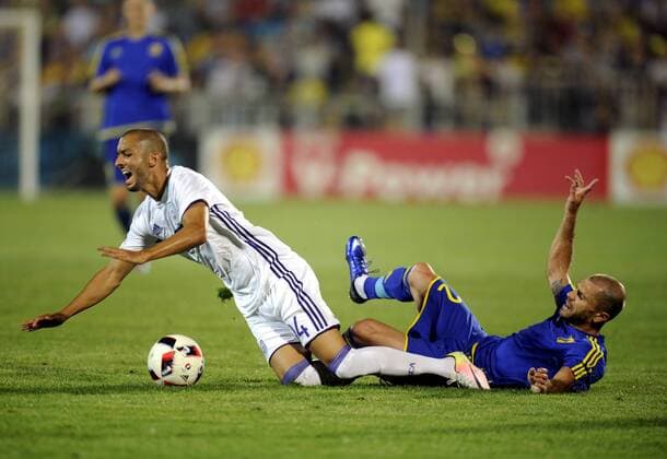 ROSTOV-ON-DON, RUSSIA - JULY 26, 2016: Anderlecht s Sofiane Hanni (L) and Rostov s Tsimafei Kalachou in Leg 1 of their 2016 17 UEFA Champions League Third qualifying round match at Olimp-2 Stadium. The game ended in a 2:2 draw. Valery Matytsin TASS  TS02AF3C