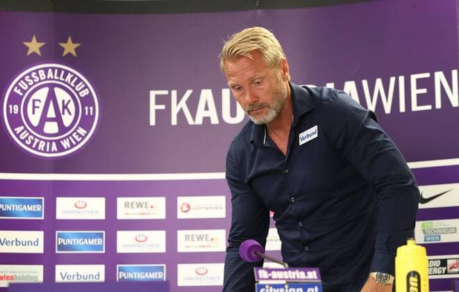 SOCCER - EL quali, A.Wien vs Trnava, preview STEINBRUNN,AUSTRIA,27.JUL.16 - SOCCER - UEFA Europa League, qualification, FK Austria Wien vs FC Spartak Trnava, preview, press conference PK Pressekonferenz of A.Wien. Image shows head coach Thorsten Fink (A.Wien). GEPAxpictures xChristianxOrt