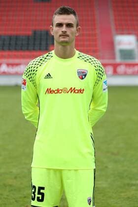 1. Bundesliga - Fußball - GER - FC Ingolstadt 04 - 2016 2017- Porträttermin - Torwart Martin Hansen (35, FCI) 1. BL - FC Ingolstadt 04 Saison 2016 2017