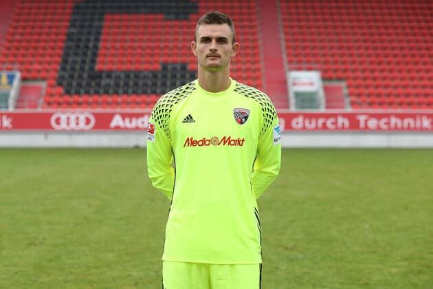 1. Bundesliga - Fußball - GER - FC Ingolstadt 04 - 2016 2017- Porträttermin - Torwart Martin Hansen (35, FCI) 1. BL - FC Ingolstadt 04 Saison 2016 2017