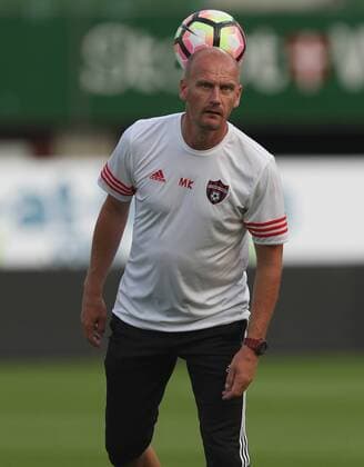 SOCCER - EL quali, A.Wien vs Trnava, preview VIENNA,AUSTRIA,27.JUL.16 - SOCCER - UEFA Europa League, qualification, FK Austria Wien vs FC Spartak Trnava, preview, training of Trnava. Image shows head coach Miroslav Karhan (Spartak Trnava). GEPAxpictures xChristianxOrt