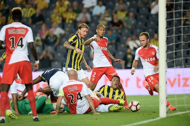 UEFA Champions League Third qualifying round first leg match between Fenerbahce Istanbul and Monaco on July 27, 2016 at the Ulker Stadium in Istanbul,Turkey. Pictured: Simon Kjaer , Fernandao of Fenerbahce and Fabinho 2 , Goalkeeper Morgan de Sanctis and Valere Germain 18 of Monaco. 