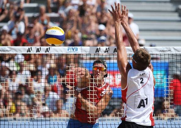 BEACHVOLLEYBALL - A1 Major Klagenfurt 2016 KLAGENFURT,AUSTRIA,28.JUL.16 - Beach volleyball Beachvolleyball - FIVB World Tour 2016, A1 Major Klagenfurt, men. Image shows Moritz Bernd Pristauz-Telsnigg (AUT). GEPAxpictures xDanielxGoetzhaber