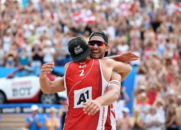 BEACHVOLLEYBALL - A1 Major Klagenfurt 2016 KLAGENFURT,AUSTRIA,28.JUL.16 - Beach volleyball Beachvolleyball - FIVB World Tour 2016, A1 Major Klagenfurt, men. Image shows the rejoicing of Martin Ermacora and Moritz Bernd Pristauz-Telsnigg (AUT). GEPAxpictures xDanielxGoetzhaber