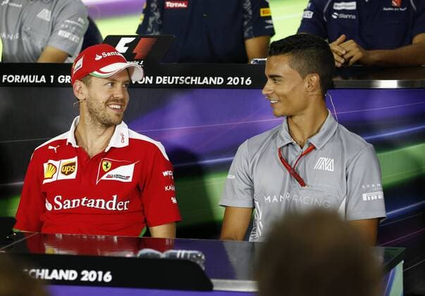 Motorsports: FIA Formula One World Championship WM Weltmeisterschaft 2016, Grand Prix of Germany, 5 Sebastian Vettel (GER, Scuderia Ferrari), 94 Pascal Wehrlein (GER, Manor Racing F1 Team), xHOCHxZWEIx
