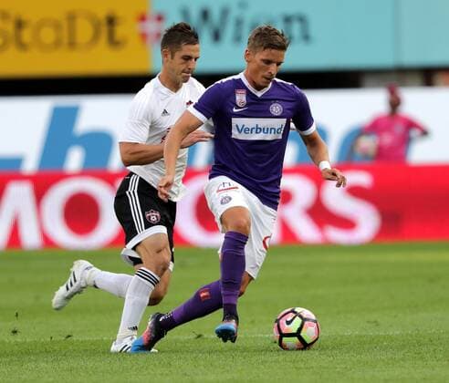 SOCCER - EL quali, A.Wien vs Trnava VIENNA,AUSTRIA,28.JUL.16 - SOCCER - UEFA Europa League, qualification, FK Austria Wien vs FC Spartak Trnava. Image shows Anton Sloboda (Trnava) and Jens Stryger Larsen (A.Wien). GEPAxpictures xWalterxLuger