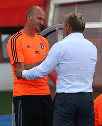 SOCCER - EL quali, A.Wien vs Trnava VIENNA,AUSTRIA,28.JUL.16 - SOCCER - UEFA Europa League, qualification, FK Austria Wien vs FC Spartak Trnava. Image shows head coach Miroslav Karhan (Spartak Trnava) and head coach Thorsten Fink (A.Wien). GEPAxpictures xChristianxOrt