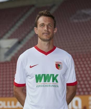 Christoph Janker (FC Augsburg 16) FC Augsburg, Porträttermin 2016 2017,