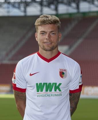 Alexander Esswein (FC Augsburg 11) FC Augsburg, Porträttermin 2016 2017,