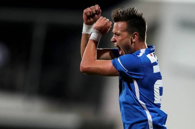 SOCCER - EL quali, Admira vs Liberec MARIA ENZERSDORF,AUSTRIA,28.JUL.16 - SOCCER - UEFA Europa League, qualification, FC Admira Wacker Moedling vs FC Slovan Liberec. Image shows the rejoicing of Egon Vuch (Liberec). GEPAxpictures xPatrickxLeuk