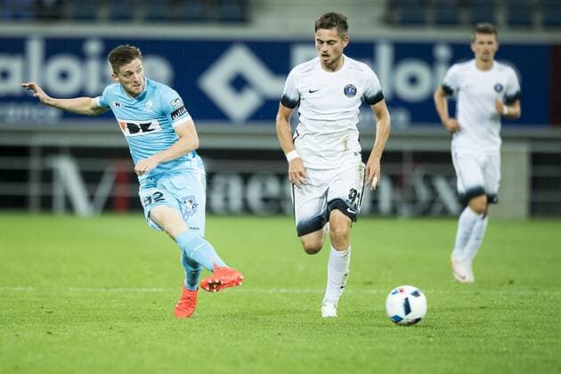 Gent s Thomas Foket and Viitorul s Vlad Rusu fight for the ball during the first leg match of the third qualifying round between Belgian first league soccer team KAA Gent and Romania s FC Viitorul Constanta in the Europa League competition, on Thursday 28 July 2016, in Gent. JASPERxJACOBS  x04899934x