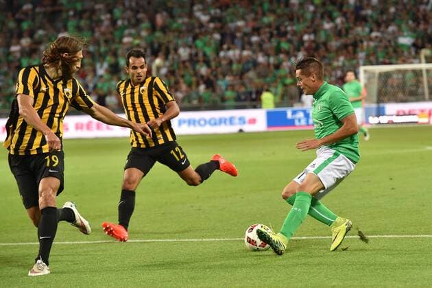 Fußball, EL Quali, AS St. Etienne - AEK Athen Romain Hamouma (saint etienne) vs Dmytro Chygrynskiy (athenes) Fussball : AS Saint Etienne vs AEK Athenes - Europa League Quali - -28 07 2016 FredericChambert Panoramic 