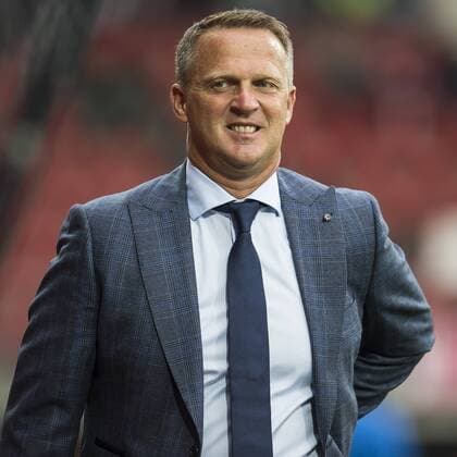 Coach John van den Brom of AZ Alkmaar during the UEFA Europa League third round first leg qualifying match between AZ Alkmaar and Giannina on July 28, 2016 at the AFAS stadium in Alkmaar, The Netherlands. AZ Alkmaar v Giannina UEFA Europa League third round 2016 2017 xVIxGerritxvanxKeulenxIVx 5906677