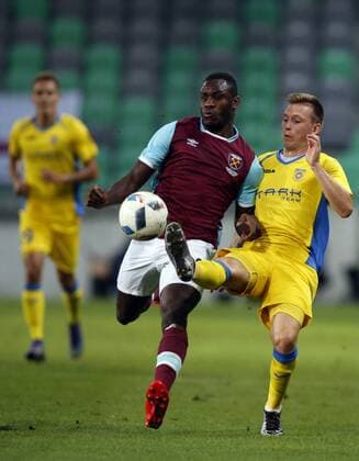 Domzale - West Ham 28.07.2016., Slovenia, Ljubljana - Third Qualifying Round of the Europena League, match Domzale - West Ham.  SrdjanxZivulovic FAxBobo PIXSELL