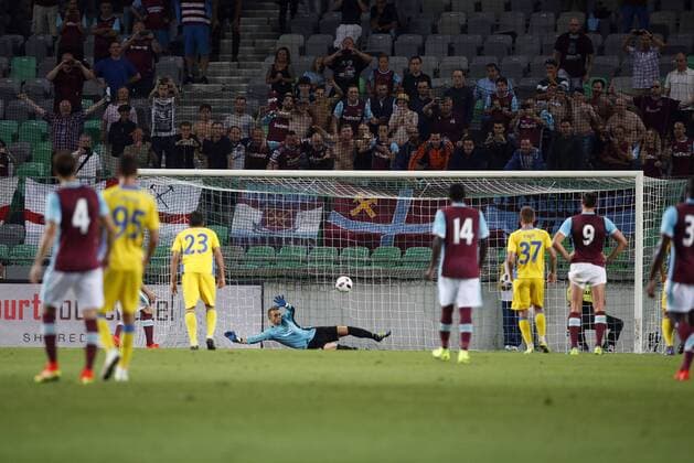 Domzale - West Ham 28.07.2016., Slovenia, Ljubljana - Third Qualifying Round of the Europena League, match Domzale - West Ham.  SrdjanxZivulovic FAxBobo PIXSELL