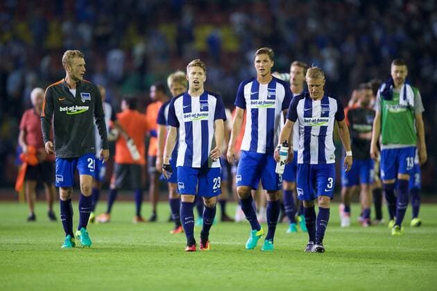 Fussball Berlin 28.07.2016 Europaleague Qualifikation Hertha BSC Berlin - Bröndby Kopenhagen Fabian Lustenberger (Hertha BSC, No.28) Mitchell Weiser (Hertha BSC, No.23) Niklas Stark (Hertha BSC, No.05) Per Ciljan Skjelbred (Hertha BSC, No.03) vlnr.