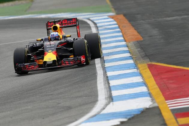 Motorsports: FIA Formula One World Championship WM Weltmeisterschaft 2016, Grand Prix of Germany, 3 Daniel Ricciardo (AUS, Red Bull Racing), xHOCHxZWEIx