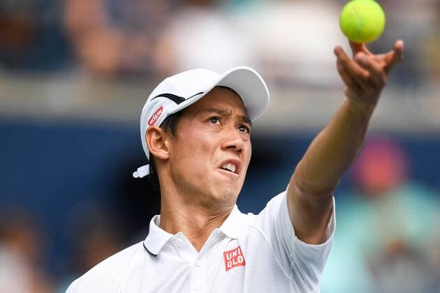 July 29, 2016: Kei Nishikori of Japan serves the ball to Grigor Dimitrov of Bulgaria during their quarter finals match of the Rogers Cup tournament at the Aviva Centre in Toronto, Ontario, Canada on July 29, 2016. Cal Media TENNIS 2016 - Rogers Cup Toronto July 29 - ZUMAc04_