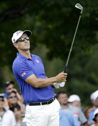 Adam Scott of Australia hits his tee shot on the 4th hole in the second round at the PGA Golf Herren Championship at Baltusrol Golf Club in Springfield, New Jersey on July 29, 2016.  PGA20160729121 JOHNxANGELILLO