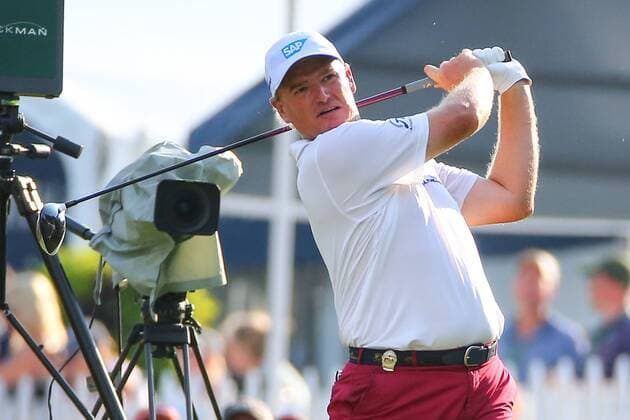29 JUL 2016: Ernie Els of South Africa tees off on the 18th hole during the second round of the 98th PGA Golf Herren Championship played at Baltusrol Golf Club in Springfield,NJ.(Photo by Rich Graessle Icon Sportswire) GOLF: JUL 29 PGA - PGA Championship - Second Round Icon07291620112016 EDITORIAL USE ONLY