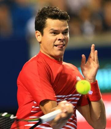(160730) -- TORONTO, July 29, 2016 -- Milos Raonic of Canada returns the ball against Gael Monfils of France during the quarterfinal match of men s singles at the 2016 Rogers Cup in Toronto, Canada, July 29, 2016. Milos Raonic lost 0-2. )(hcs) (SP)CANADA-TORONTO-TENNIS-ROGERS CUP-MEN S SINGLES ZouxZheng 