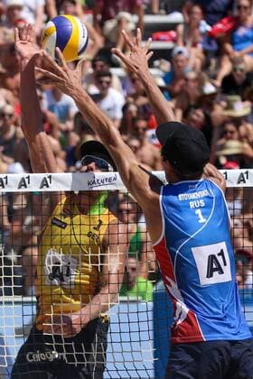 BEACHVOLLEYBALL - A1 Major Klagenfurt 2016 KLAGENFURT,AUSTRIA,30.JUL.16 - Beach volleyball Beachvolleyball - FIVB World Tour 2016, A1 Major Klagenfurt, men. Image shows Jonathan Erdmann (GER) and Oleg Stoyanovskiy (RUS). GEPAxpictures xMaticxKlansek