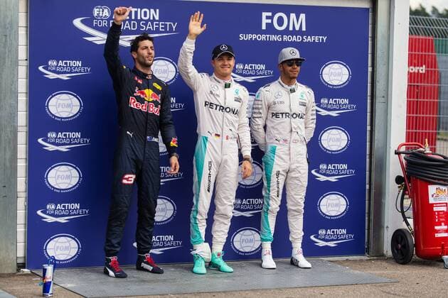 die besten drei der Qualifikation von links Daniel Ricciardo (Red Bull Racing), Nico Rosberg (Mercedes AMG Petronas Formula One Team), Lewis Hamilton (Mercedes AMG Petronas Formula One Team), Grosser Preis von Deutschland 2016, Qualifikation, Motorsport, Formel 1, 30.07.2016, Copyright: Neis Eibner-Pressefoto EP_ANS