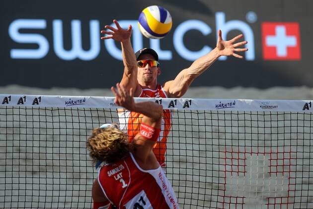 BEACHVOLLEYBALL - A1 Major Klagenfurt 2016 KLAGENFURT,AUSTRIA,30.JUL.16 - Beach volleyball Beachvolleyball - FIVB World Tour 2016, A1 Major Klagenfurt, men. Image shows Aleksandrs Samoilovs (LAT) and Robert Meeuwsen (NED). GEPAxpictures xMaticxKlansek