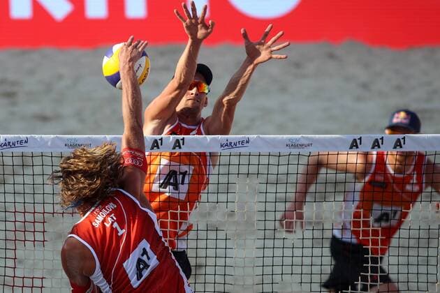 BEACHVOLLEYBALL - A1 Major Klagenfurt 2016 KLAGENFURT,AUSTRIA,30.JUL.16 - Beach volleyball Beachvolleyball - FIVB World Tour 2016, A1 Major Klagenfurt, men. Image shows Aleksandrs Samoilovs (LAT) and Robert Meeuwsen (NED). GEPAxpictures xMaticxKlansek