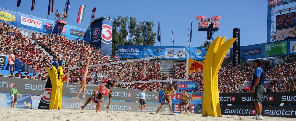 BEACHVOLLEYBALL - A1 Major Klagenfurt 2016 KLAGENFURT,AUSTRIA,30.JUL.16 - Beach volleyball Beachvolleyball - FIVB World Tour 2016, A1 Major Klagenfurt, women. Image shows Nadine Zumkehr and Joana Heidrich (SUI) and Laura Ludwig and Kira Walkenhorst (GER). GEPAxpictures xMaticxKlansek