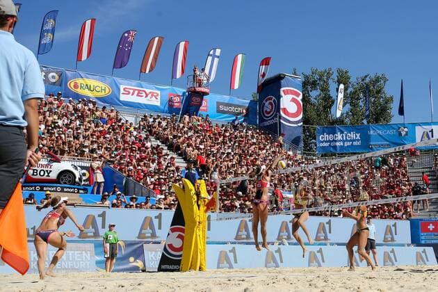 BEACHVOLLEYBALL - A1 Major Klagenfurt 2016 KLAGENFURT,AUSTRIA,30.JUL.16 - Beach volleyball Beachvolleyball - FIVB World Tour 2016, A1 Major Klagenfurt, women. Image shows Nadine Zumkehr and Joana Heidrich (SUI) and Laura Ludwig and Kira Walkenhorst (GER). GEPAxpictures xMaticxKlansek