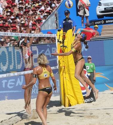 Beachvolleyball. Beach volleyball Beachvolleyball Major Series. Finale Laura LUDWIG, Kira WALKENHORST (GER). Klagenfurt, 30.7.2016.