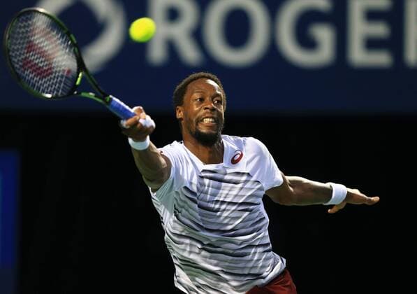 (160731) -- TORONTO, July 30, 2016 -- Gael Monfils of France returns the ball during the semifinal match of men s singles against Novak Djokovic of Serbia at the 2016 Rogers Cup in Toronto, Canada, July 30, 2016. Gael Monfils lost 0-2. ) (SP)CANADA-TORONTO-TENNIS-ROGERS CUP-MEN S SINGLES ZouxZheng 