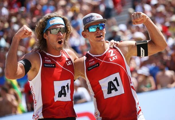 BEACHVOLLEYBALL - A1 Major Klagenfurt 2016 KLAGENFURT,AUSTRIA,31.JUL.16 - Beach volleyball Beachvolleyball - FIVB World Tour 2016, A1 Major Klagenfurt, men. Image shows the rejoicing of Aleksandrs Samoilovs and Janis Semdins (LAT). GEPAxpictures xDanielxGoetzhaber