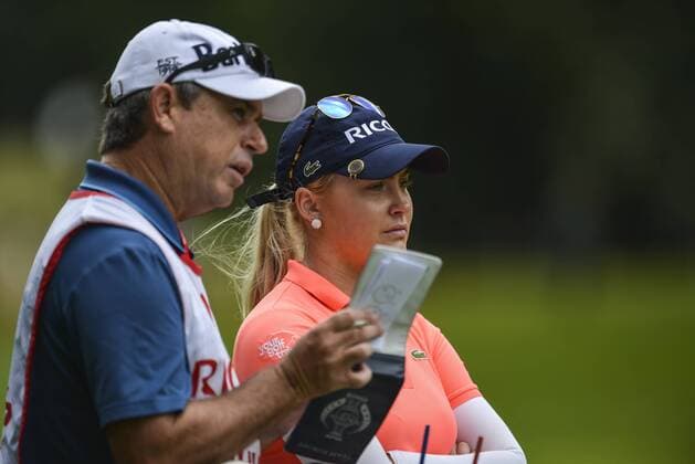 31.07.2016. Woburn Golf Course, Milton Keynes, England. Ricoh Womens Open Golf, final round. Charley Hull (England) talks with her caddy about distance. xAndrewxThompsonx  ActionPlus11766874