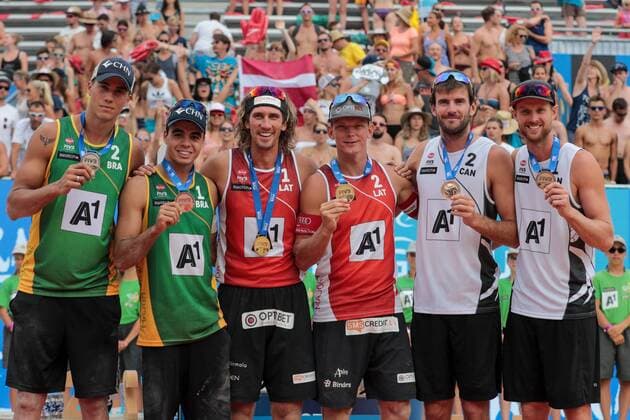 BEACHVOLLEYBALL - A1 Major Klagenfurt 2016 KLAGENFURT,AUSTRIA,31.JUL.16 - Beach volleyball Beachvolleyball - FIVB World Tour 2016, A1 Major Klagenfurt, men, award ceremony. Image shows Gustavo Carvalhaes and Saymon Barbosa Santos (BRA), Aleksandrs Samoilovs and Janis Smedins (LAT) and Chaim Schalk and Ben Saxton (CAN). GEPAxpictures xMaticxKlansek
