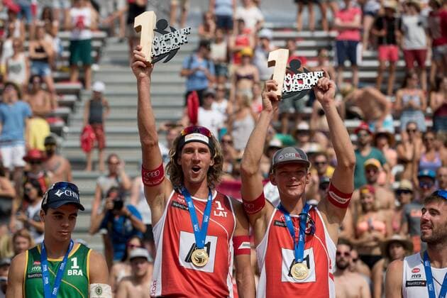 BEACHVOLLEYBALL - A1 Major Klagenfurt 2016 KLAGENFURT,AUSTRIA,31.JUL.16 - Beach volleyball Beachvolleyball - FIVB World Tour 2016, A1 Major Klagenfurt, men, award ceremony. Image shows Aleksandrs Samoilovs and Janis Smedins (LAT). GEPAxpictures xMaticxKlansek