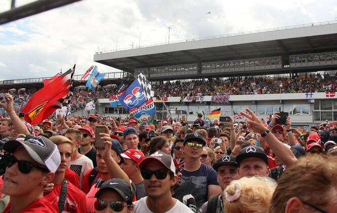 Fans, formula 1 GP, Germany in Hockenheim, 31.07.2016 Photo:mspb Jackie Weiss Fans, formula 1 GP, Germany