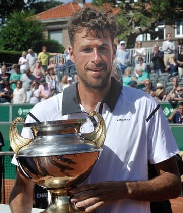 SCHEVENINGEN - Robin Haase of The Netherlands beats Adam Pavlasek of the Czech Republic in the men s singles final of The Hague Open. Haase won by 6-4 6-6 6-1. ATP Tennis Herren Challenger Tour at The Mets Tenniscourts, Scheveningen, The Netherlands, 31 july 2016. Final The Hague Open xVIxxIVx 5918189